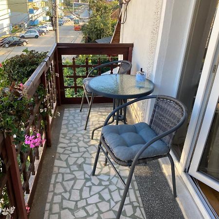 Ferienwohnung Apartament Mansarda Curtea de Argeş Exterior foto